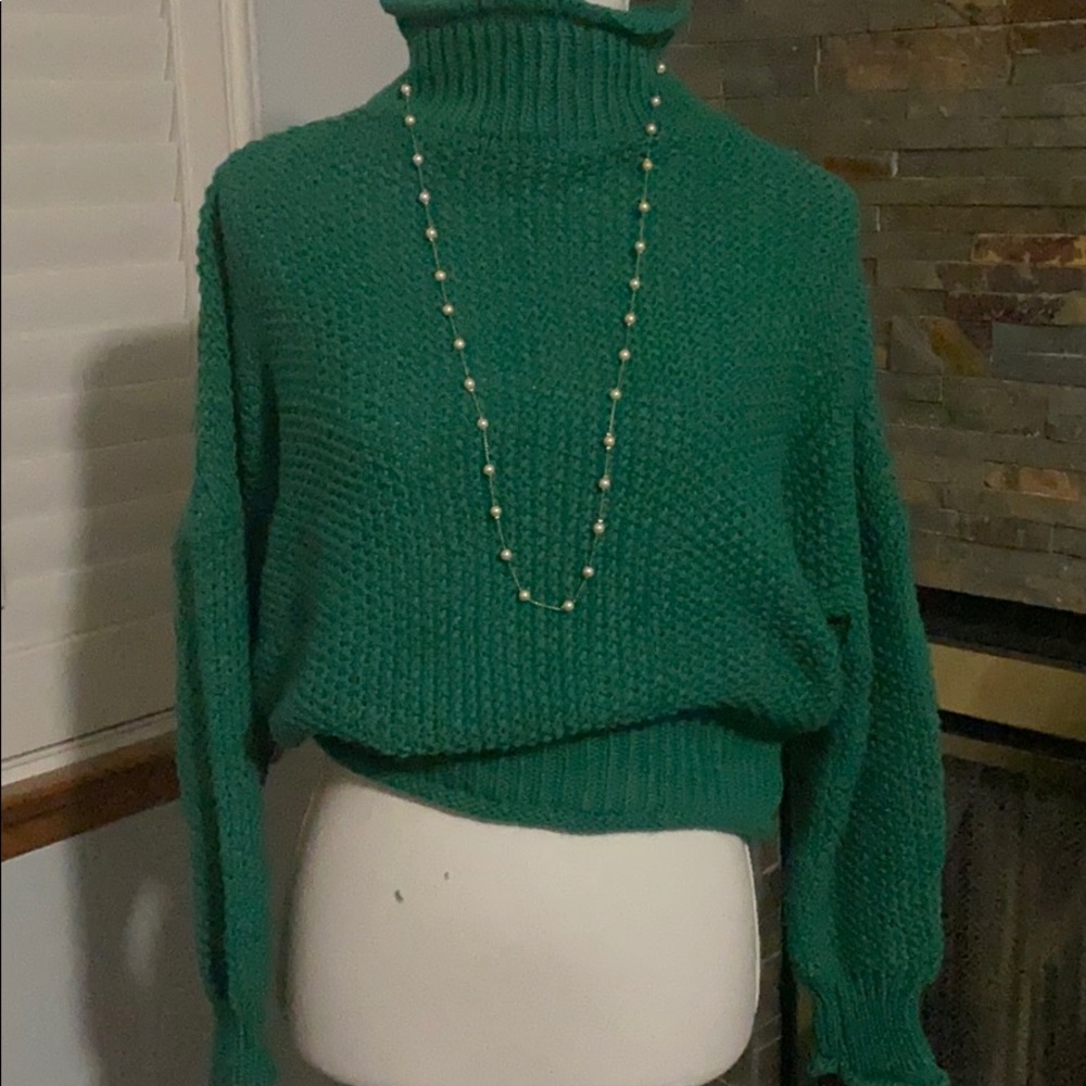 NWOT Cowl Neck, Knitted Chunky Pullover Sweater